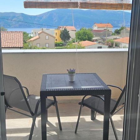 Apartamento Apartman Luce Brzac Exterior foto