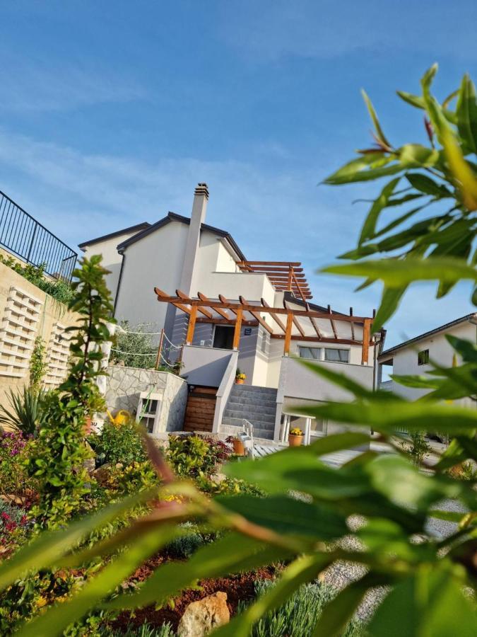 Apartamento Apartman Luce Brzac Exterior foto